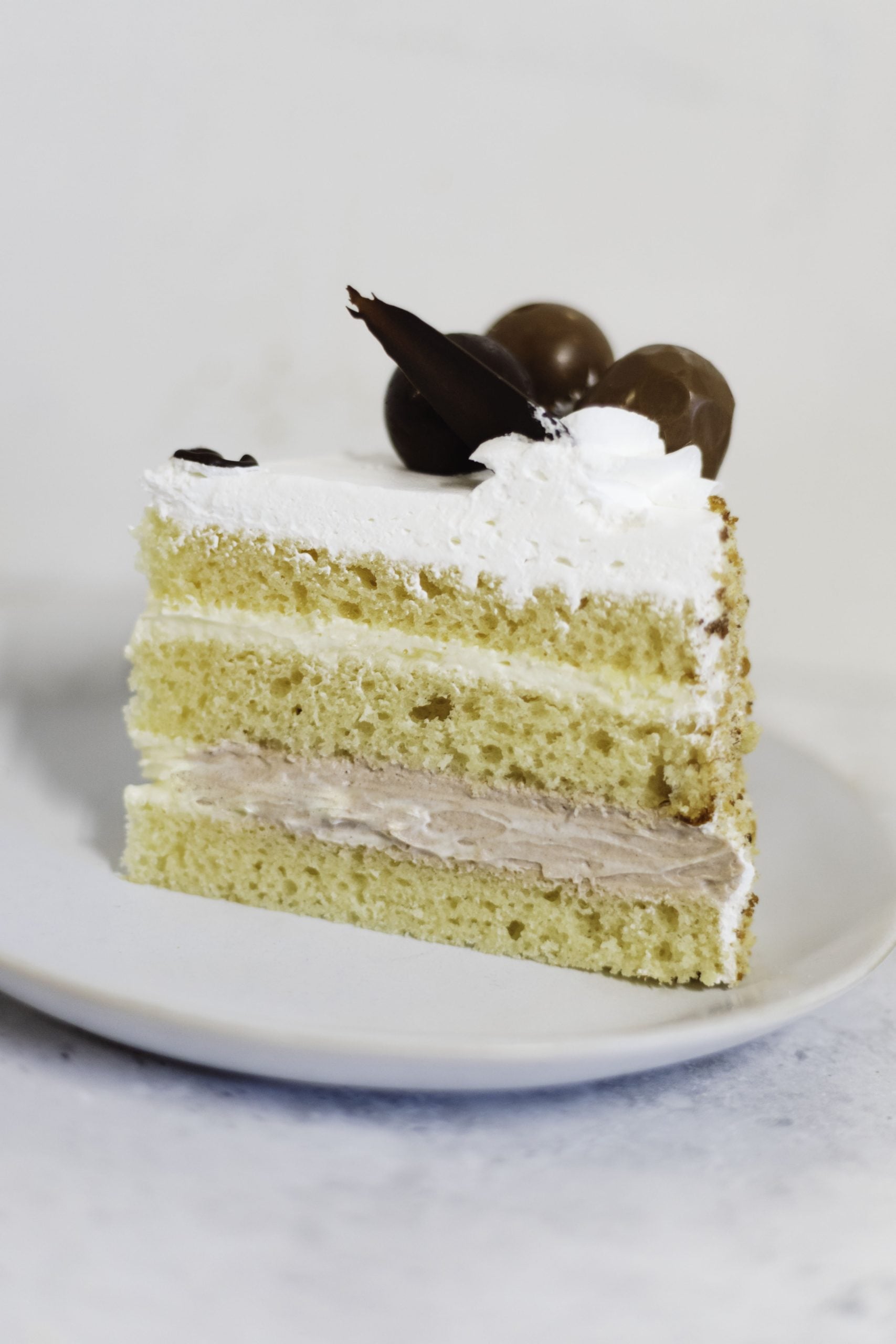 Vanilla and chocolate cake