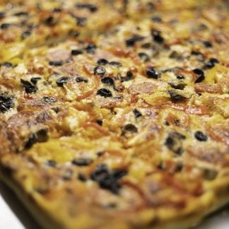 Deep pan Pizza