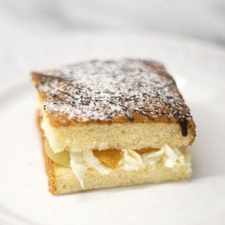 Fresh Cream and Fruit Slices